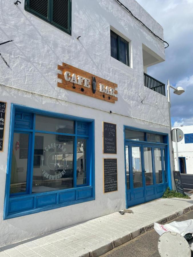 Famara Hostel Экстерьер фото